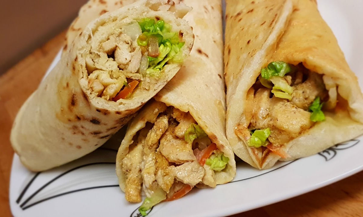 مذاق الشارع في بيتك.. تحضير شاورما الفراخ المنزلية بأبسط الإمكانيات