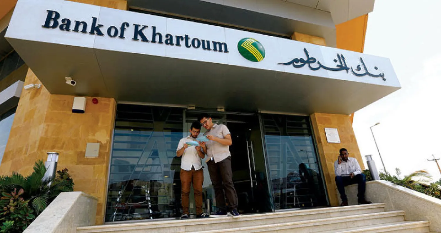 الماليــة الســودان :: مجلسا السيادة والوزراء يصدقان على زيادة اجور العاملين بالسودان 100%