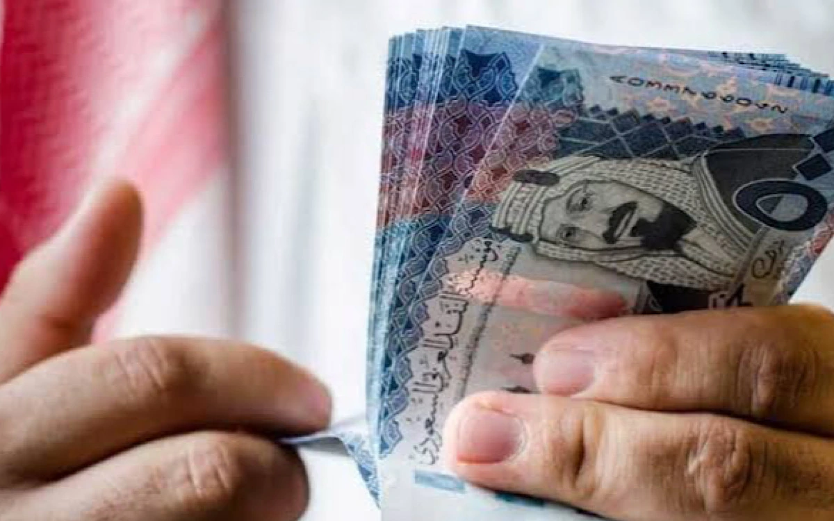 أنباء عن زيادة المكرمة الملكية لمستفيدي الضمان 50% لرب الأسرة وبدء الإيداع تباعًا في هذا الموعد .. حقيقة أم شائعة