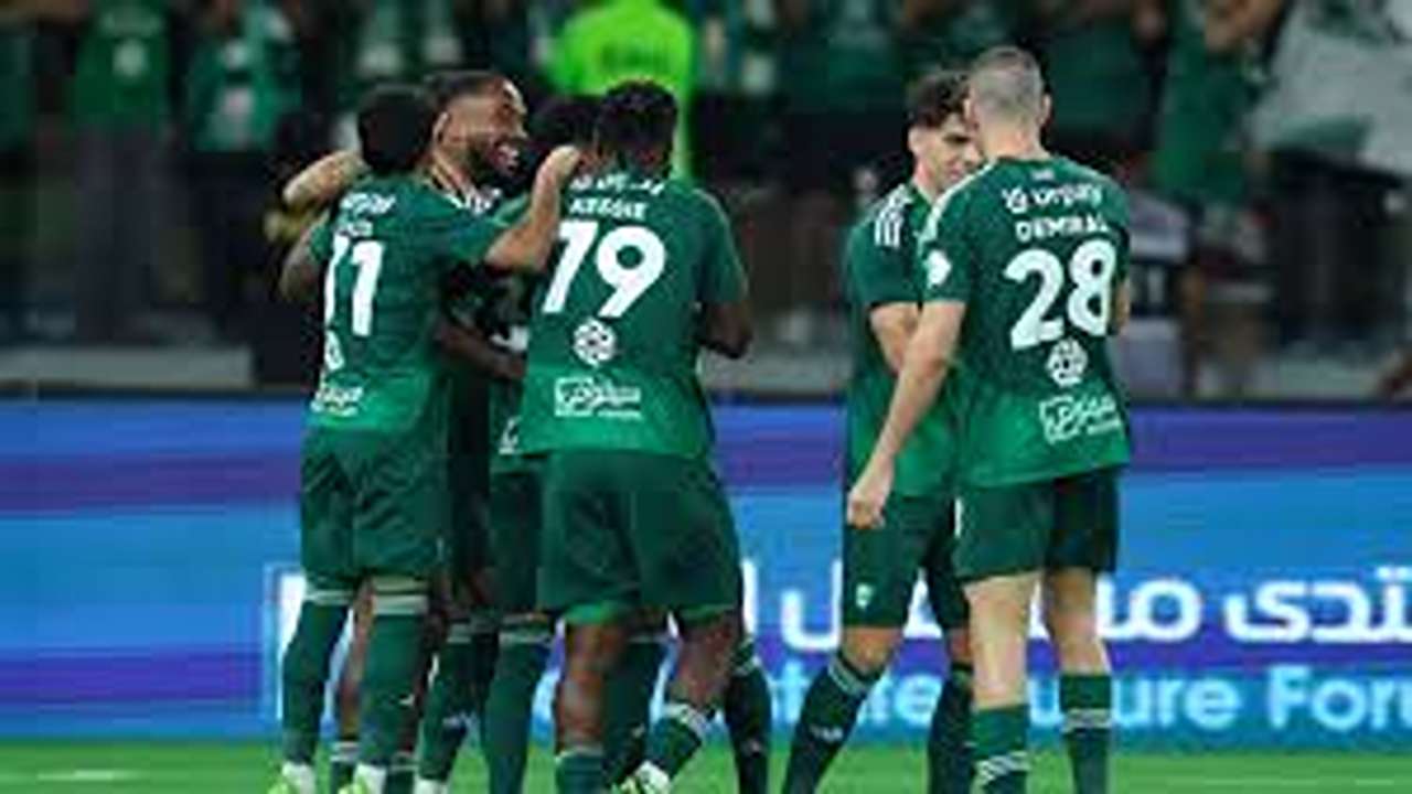 مباراة الأهلي والرياض في الدوري السعودي للمحترفين الجولة الأخيرة.. القنوات الناقلة والتشكيل