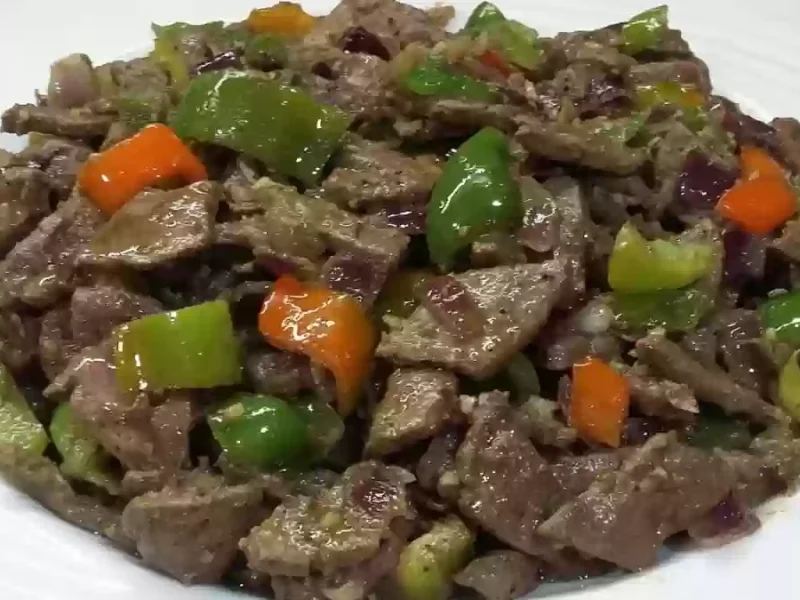 الكبدة الإسكندراني مع الخلطة السرية جربها وهتشكرنا.. طريقة عمل الكبده الاسكندراني زي المحلات بمكونات بسيطة ومتوفرة