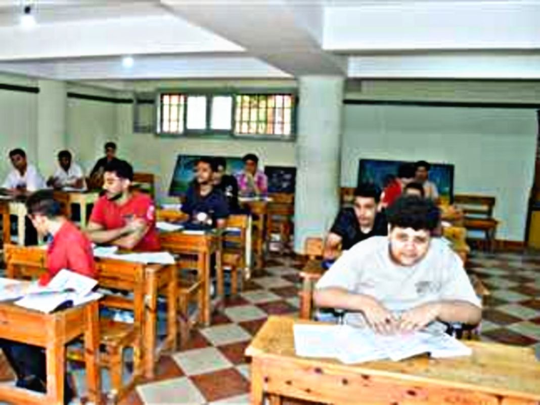 امتحان العربى ثانوية عامة 2025 ونماذج الاجابه