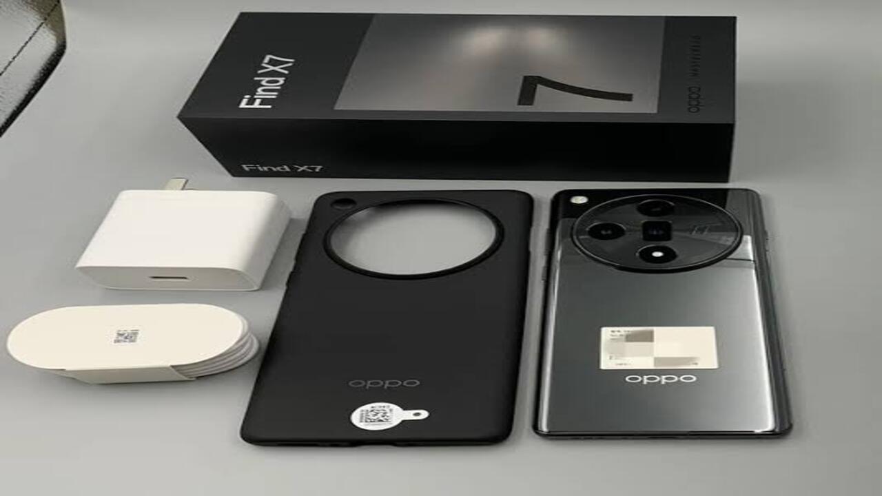 أوبو قلبت الطاولة.. هاتف Oppo Find X7 Pro يحطم الأسواق بكاميرا 50 ميجا وشحن سريع 100W وتصميم فاخر مدهش يتربع على عرش هواتف 2025