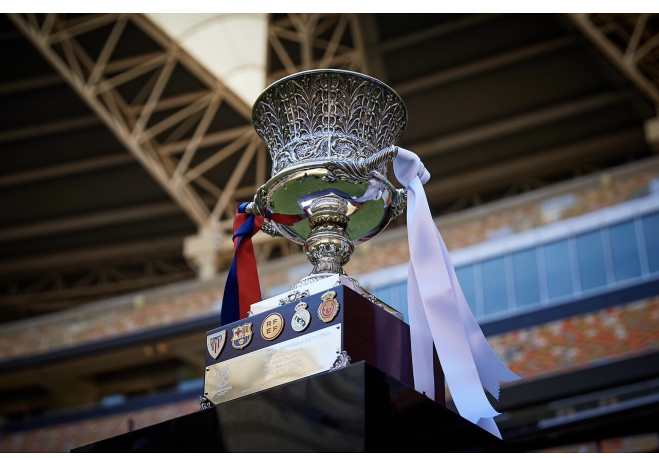 القنوات الناقلة لكاس السوبر الاسباني 2026 بالتردد اليـوم.. اعـرف موعد مباراة برشلونة وأتلتيك بلباو