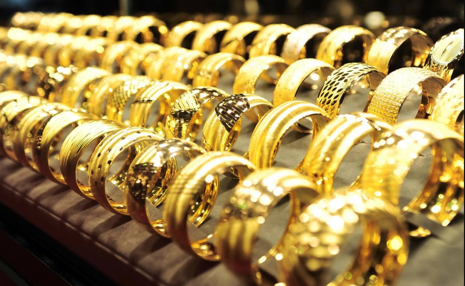 سعر الذهب اليوم 7 يناير 2026 في مصر والامــارت والخليج.. اسعار الذهب اليوم في حتى تانية