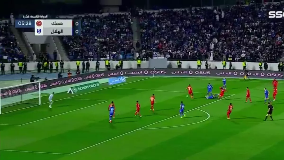 “مـاتش Al-Hilal” اليـكم تردد قناة ثمانية 1 لمتابعـة مباراة الهلال ضد ضمك اليـوم في دوري روشن السعودي 2025